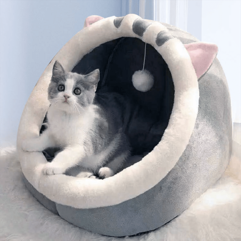 Cozy Winter Cat House – Semi-Closed Design with Removable & Washable Mat